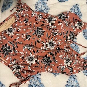 Floral Women's Top in Black and White on Brown